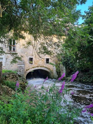 Le Moulin De Vilaine Châteauroux 외부 사진